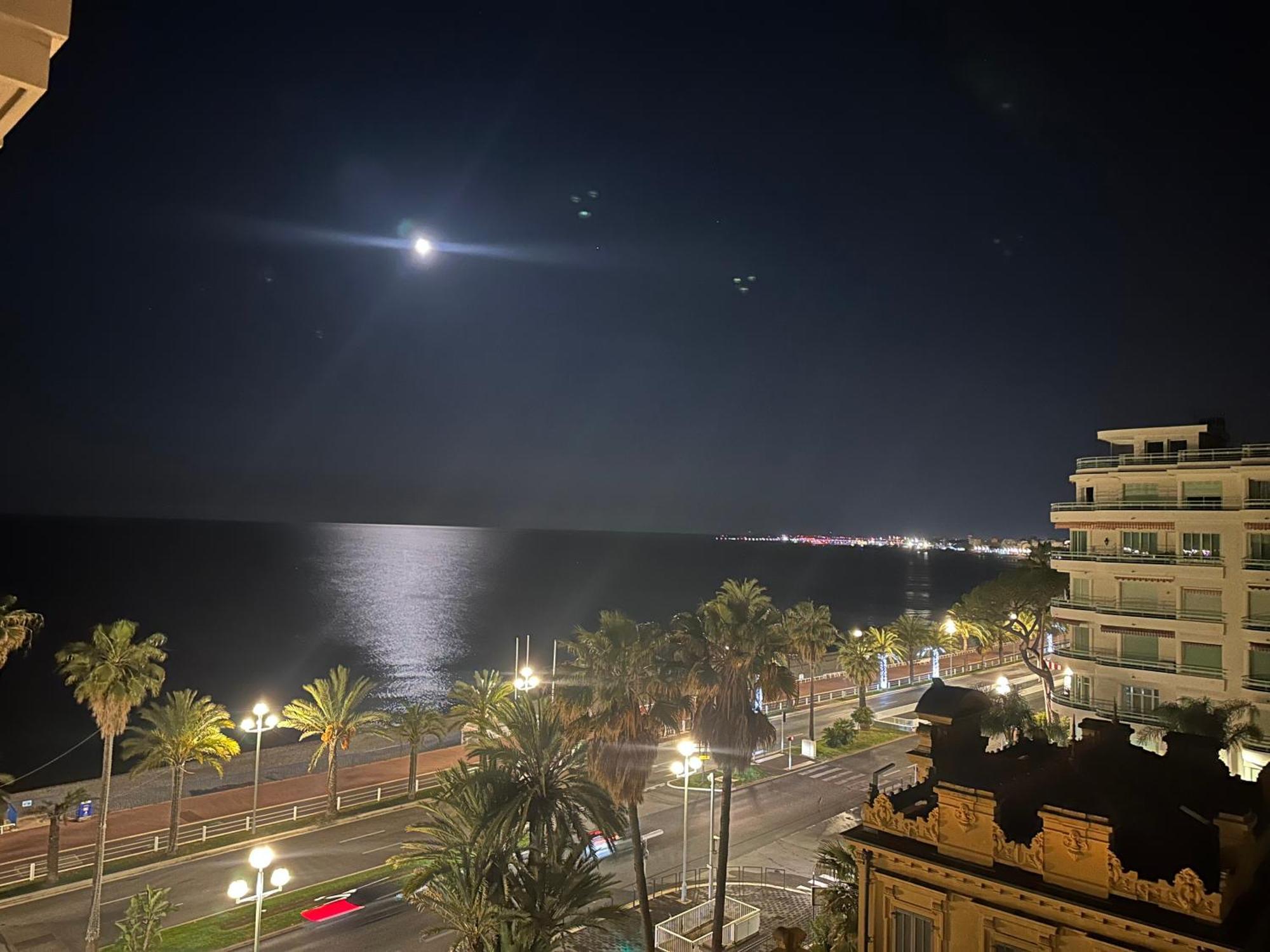 Sea View - Promenade Des Anglais 1 Bdr นีซ ภายนอก รูปภาพ